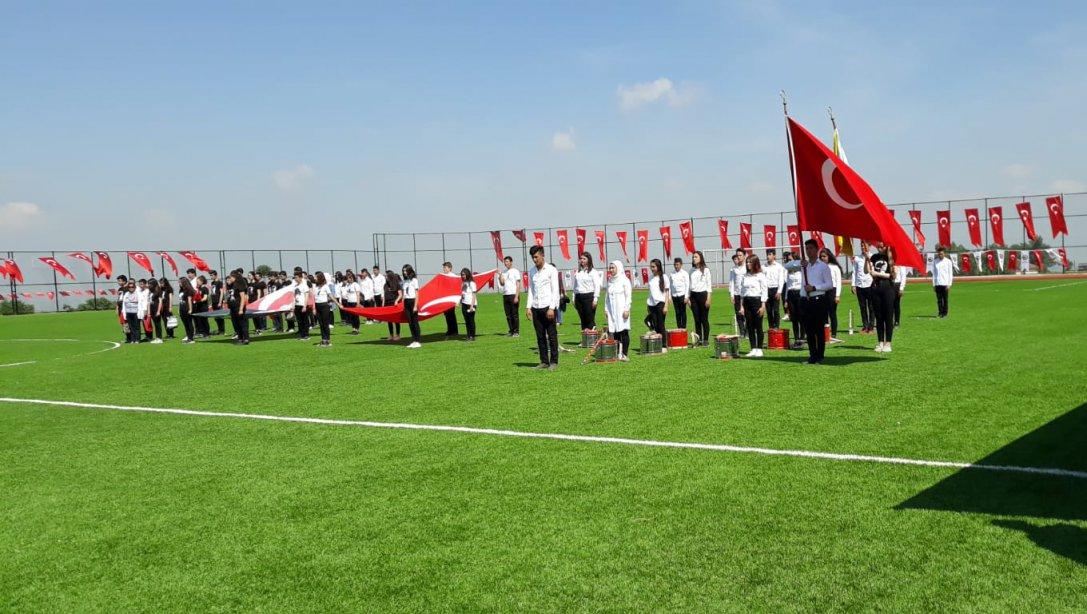 19 Mayıs Atatürk'ü Anma, Gençlik ve Spor Bayramı'nın 100. Yıl Dönümü Coşkuyla Kutlandı